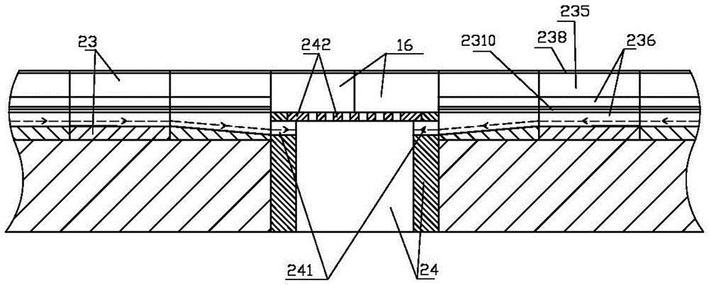 Road edge stone and road structure facilitating pavement sewage discharge