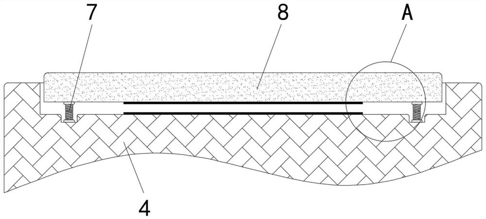 Energy-saving and environment-friendly animal feed feeding device