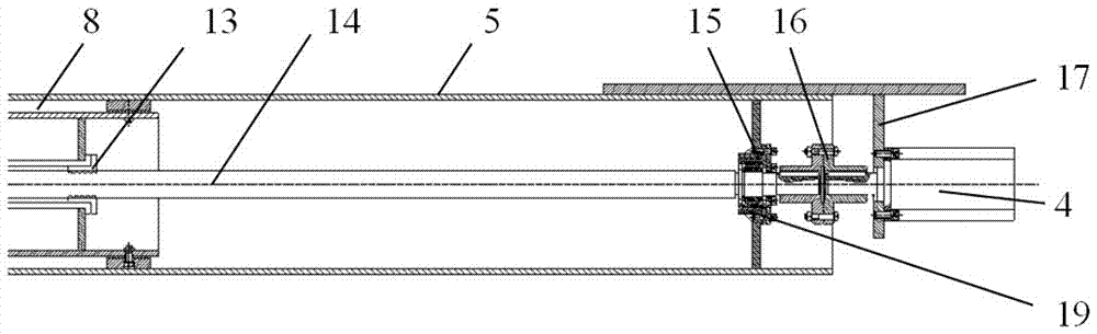 A uniform automatic feeding device for a large melting furnace