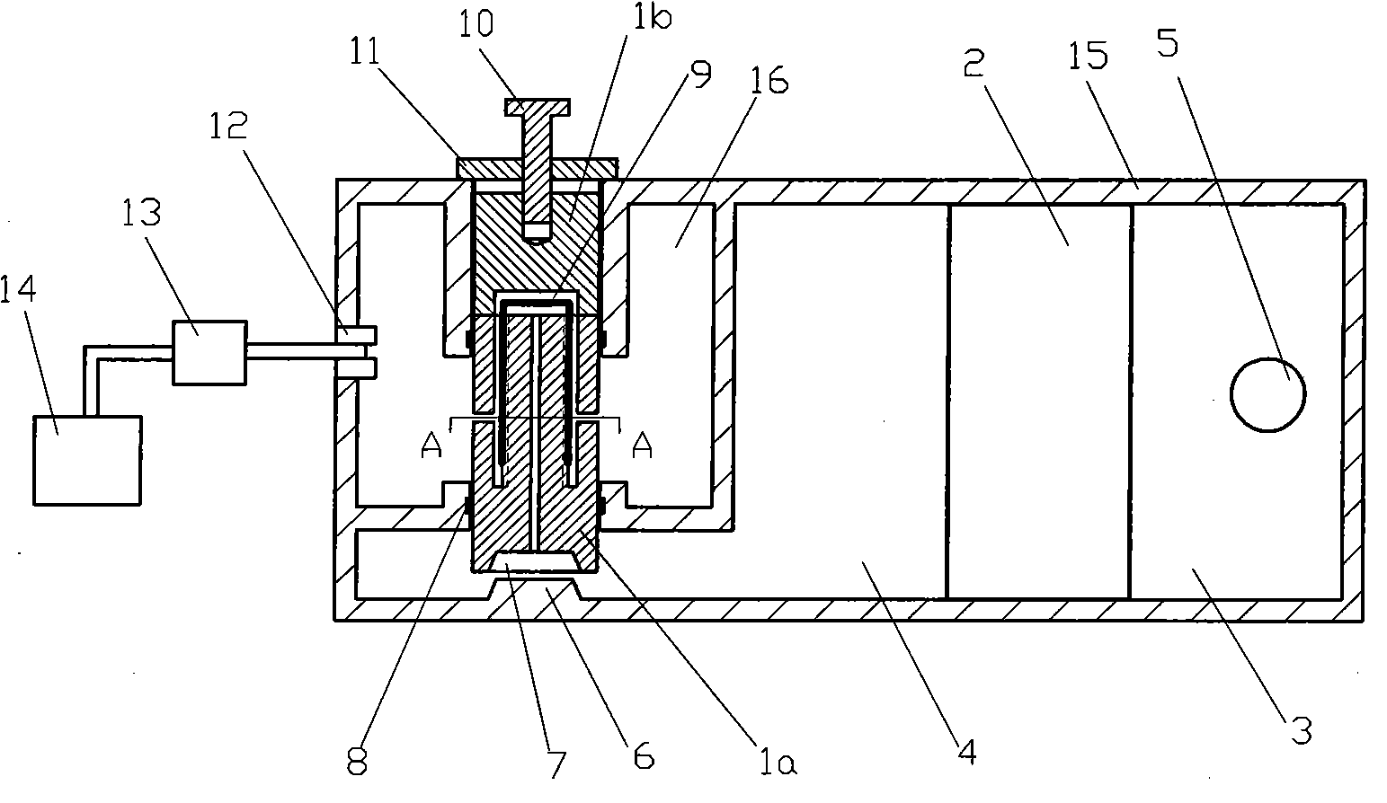 Engine oxygen-increasing pressure regulating energy-saving device