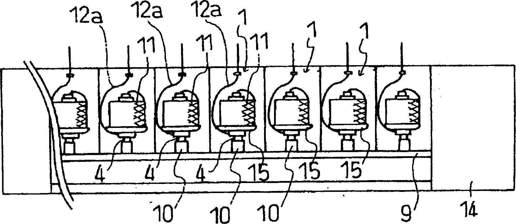 Single spindle driven multiple twisting frame