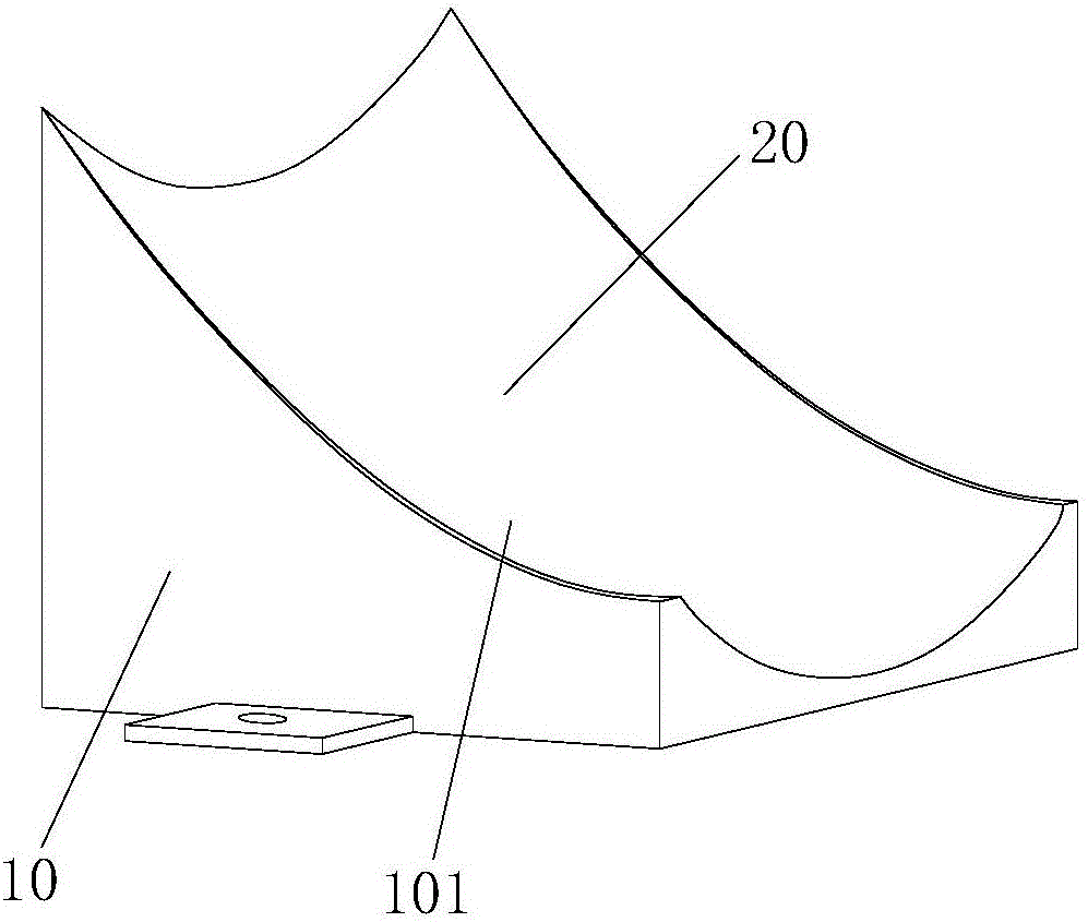 Injection molding hyperboloid reflector and injection molding method thereof