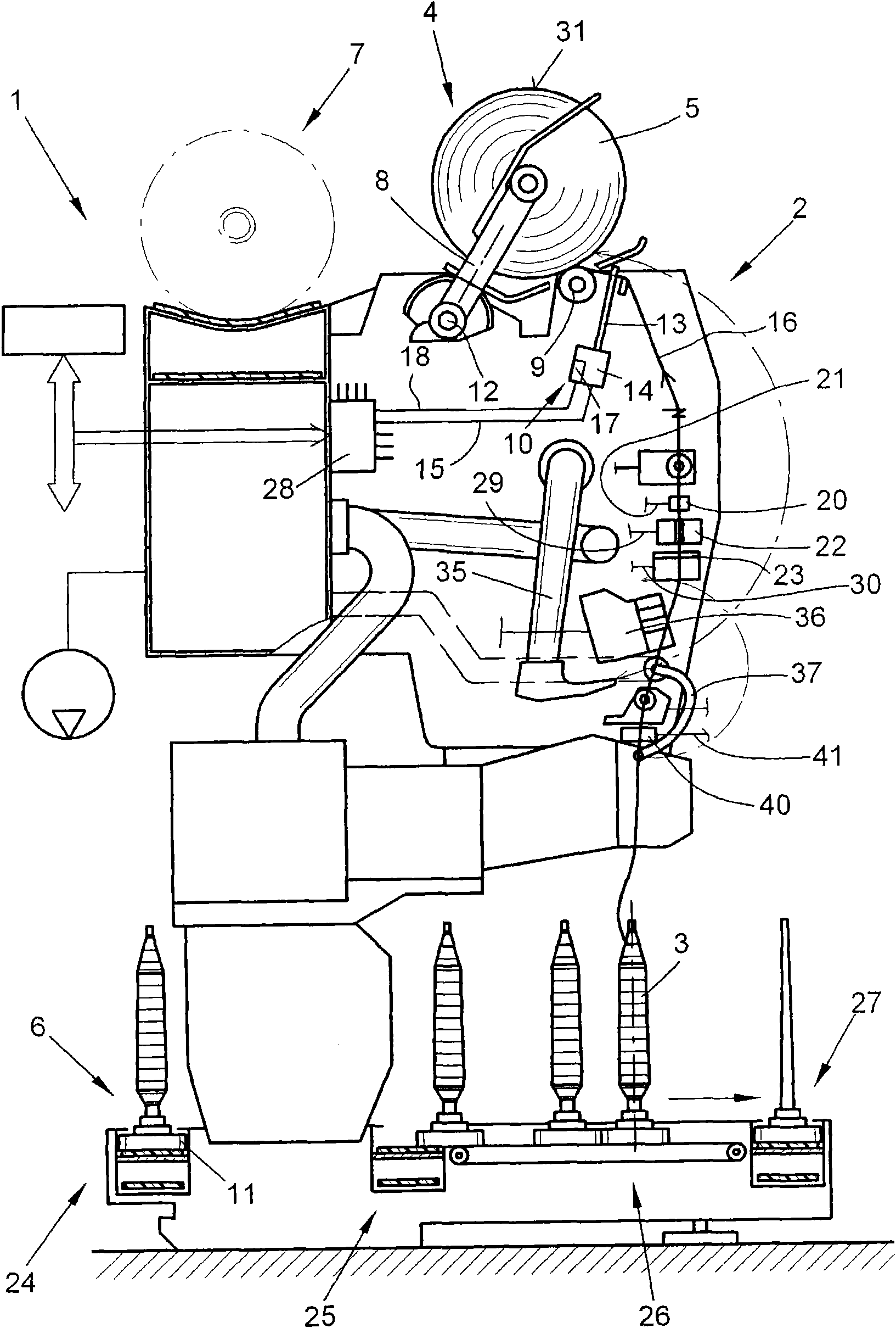 Method for operating workplaces on a textile machine for creating cross-wound spools