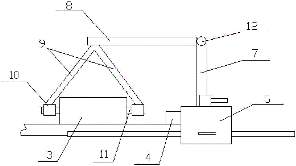 Sliding table saw with press roller device