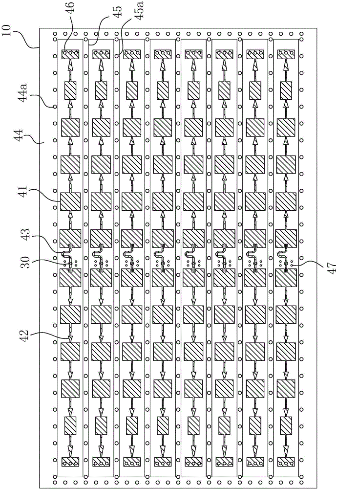 Millimeter-wave microstrip array antenna