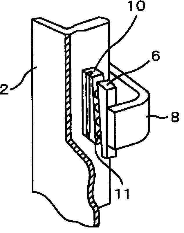 Elevator and emergency braking device for the same