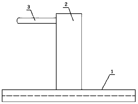 A range hood with automatic cleaning function