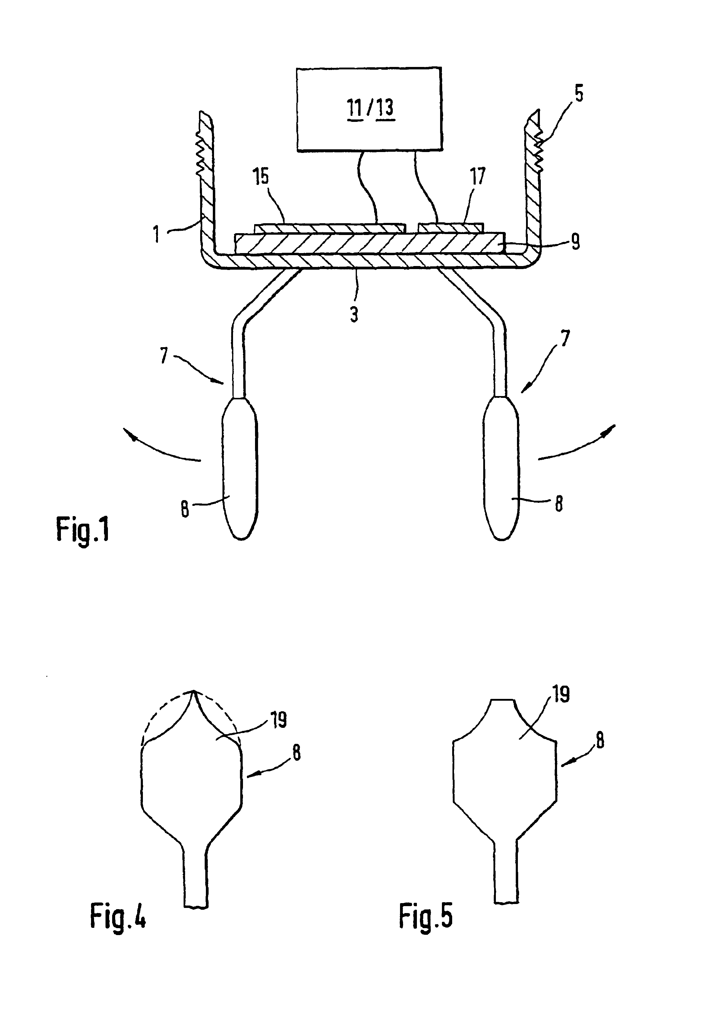 Device for establishing and/or monitoring a predetermined fill level in a container