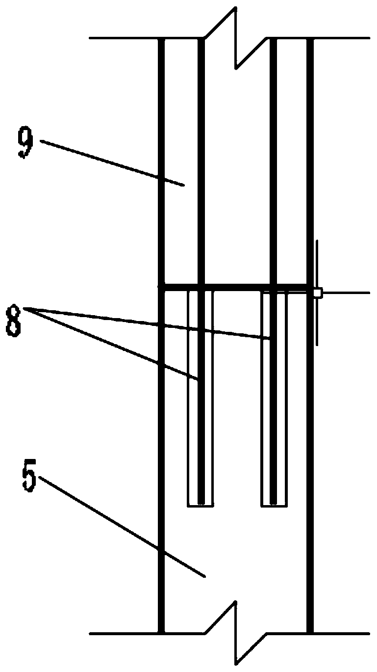 Supporting structure for rock roadbed heightening and construction method