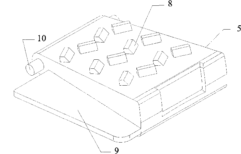 Resistance-enhancing component on periphery of barrel body of self-drive excavating machine