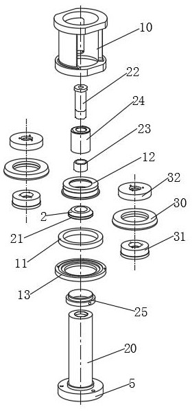 Double-wheel spinning die and machining process thereof