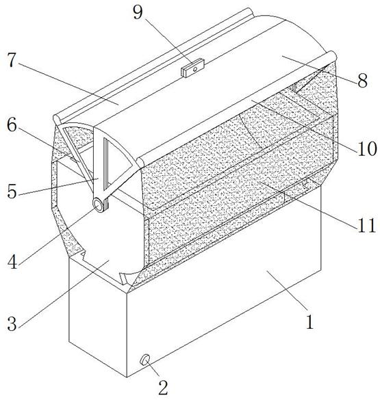 A road greening device with cold protection and water collection functions