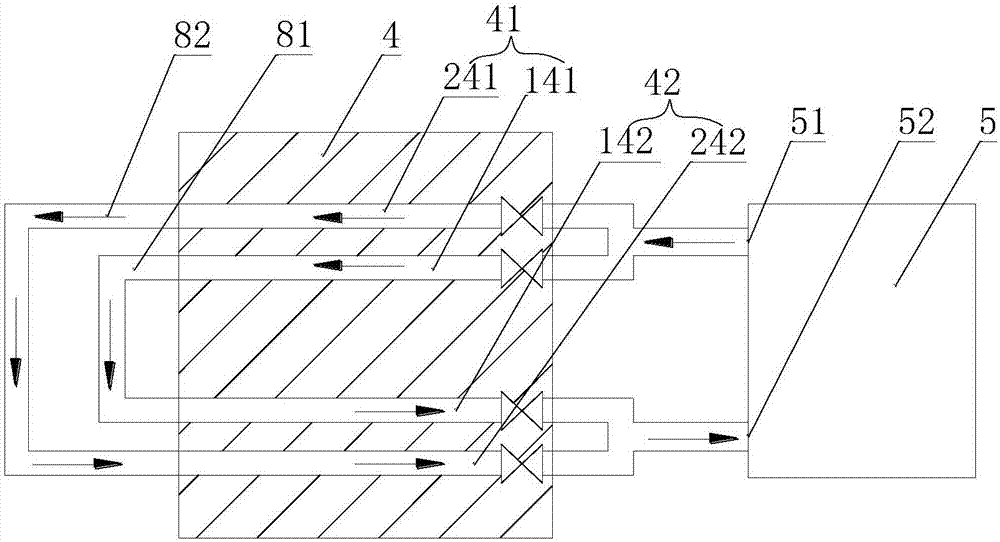 Shield tunneling machine with freeze-reinforcing function