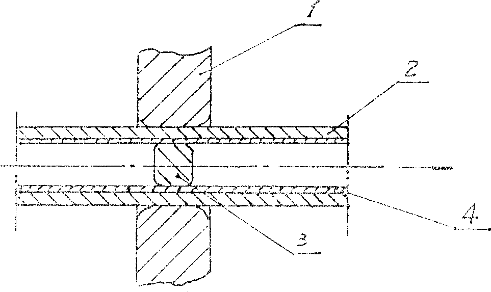 Production process of composite pipe with stainless steel lining