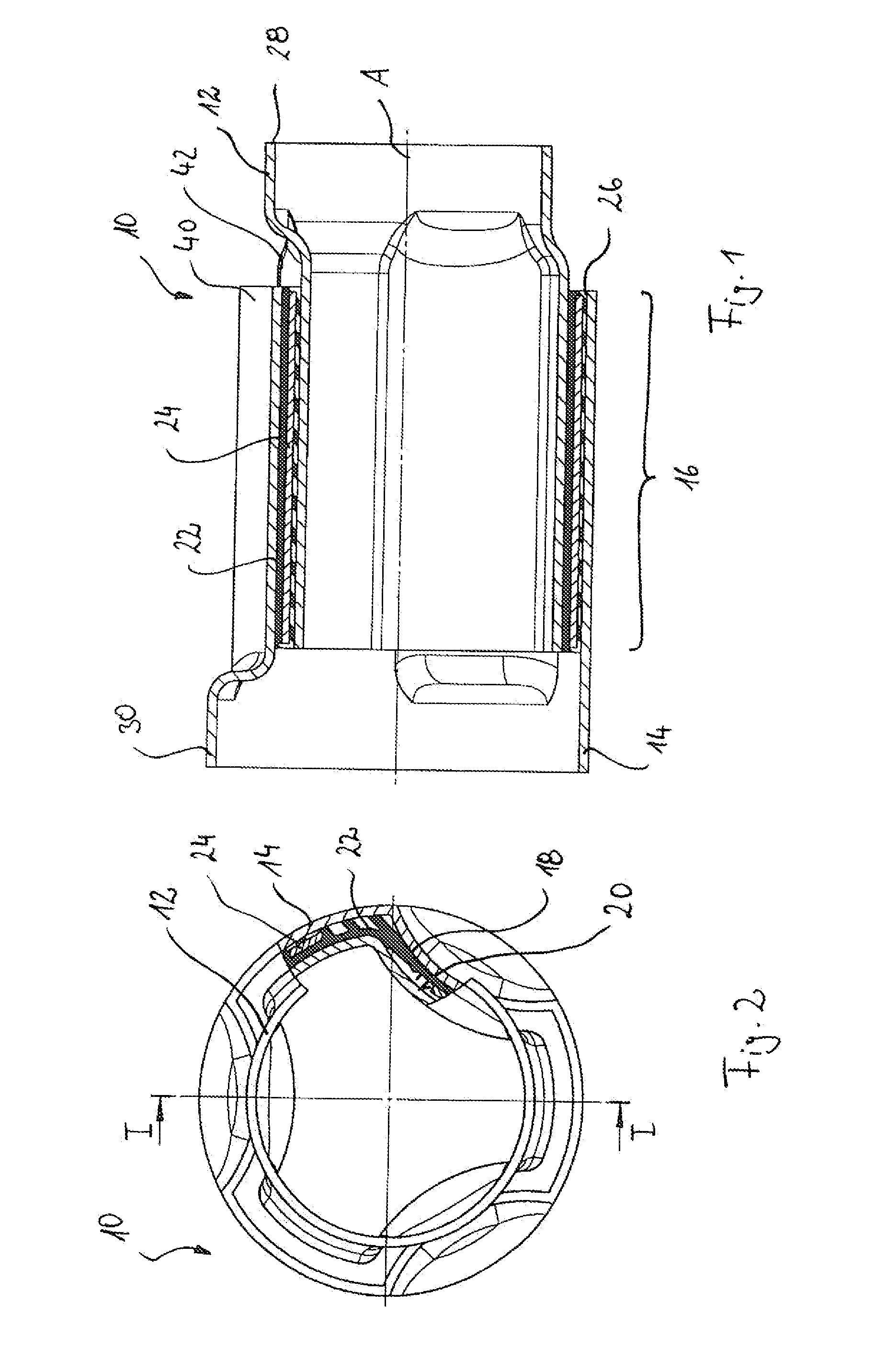 Torque transmission device for the low vibration transmission of torque via at least one shaft