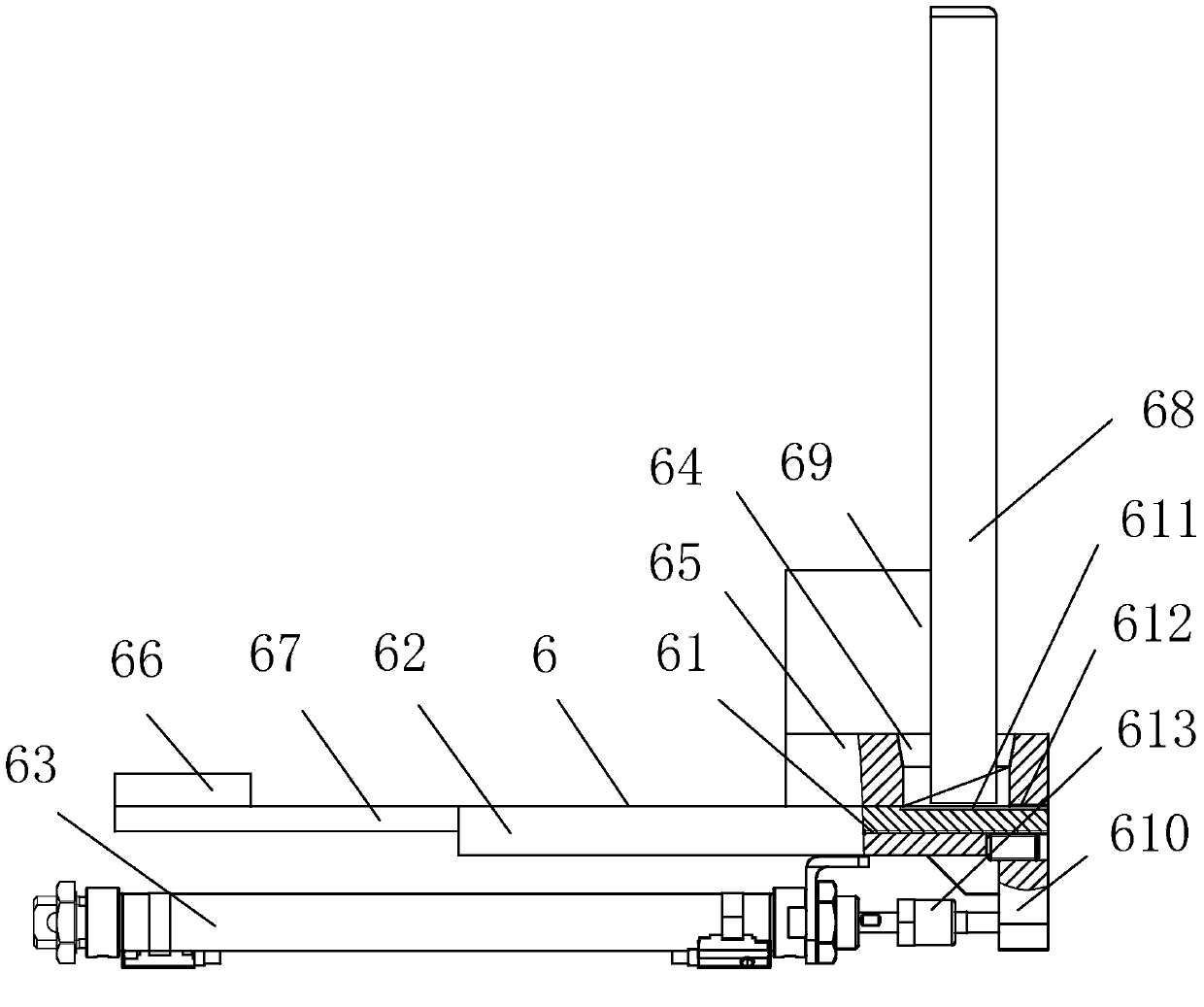 Feeding and press fitting device of clamp spring of clutch booster and press fitting method of clamp spring of clutch booster