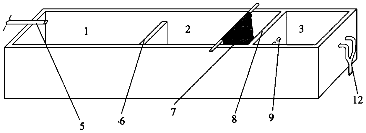 Wastewater treatment device and method