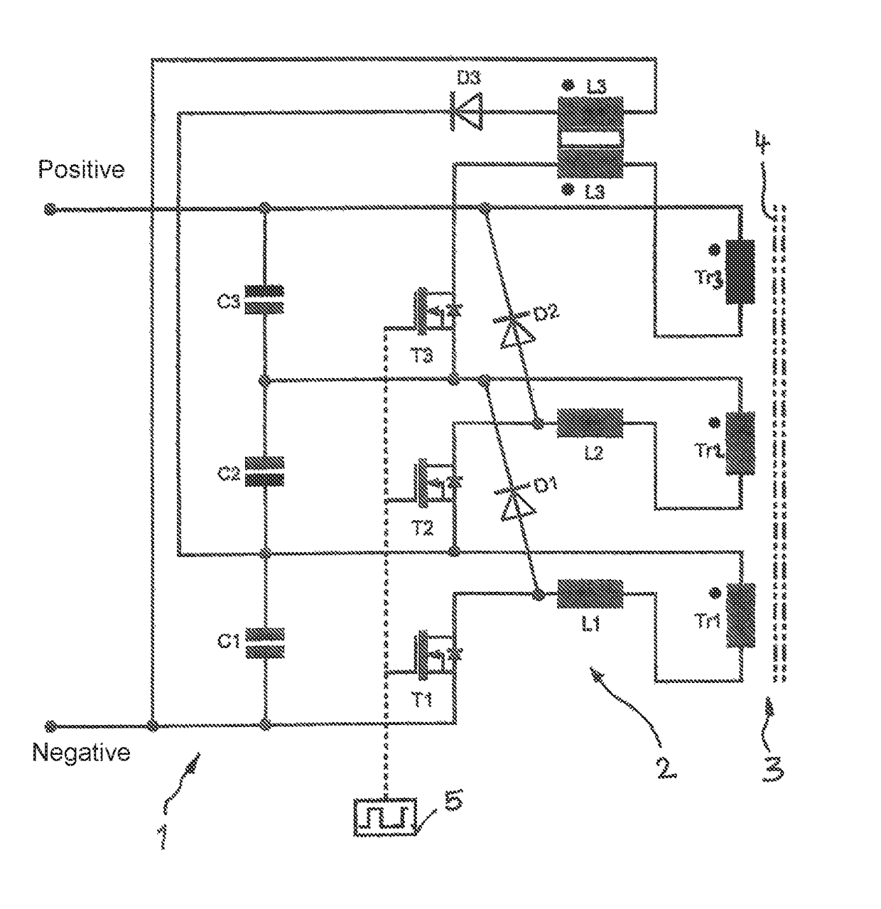 Electrical energy storage apparatus having a balun for balancing voltages of storage cells