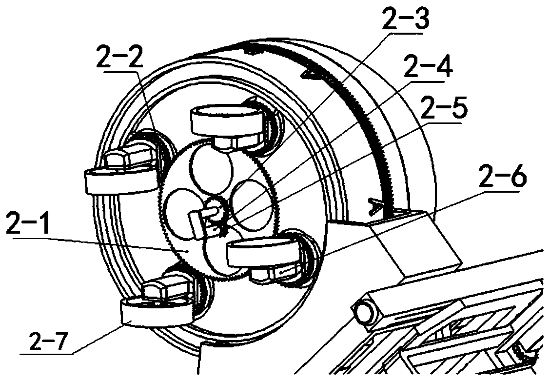 Forklift device with high degree of freedom