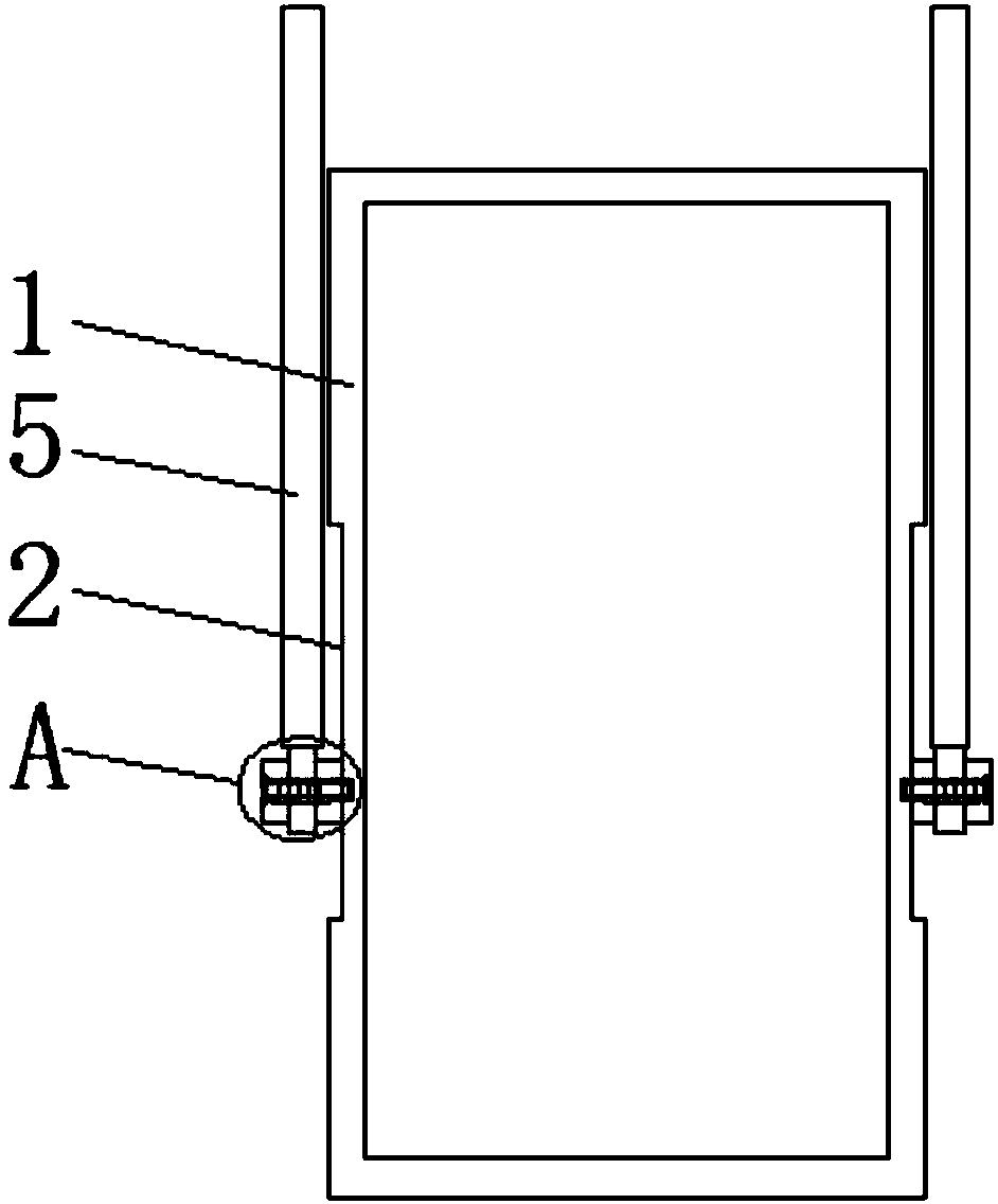 Switching mechanism for lifting bucket of concrete lifting device