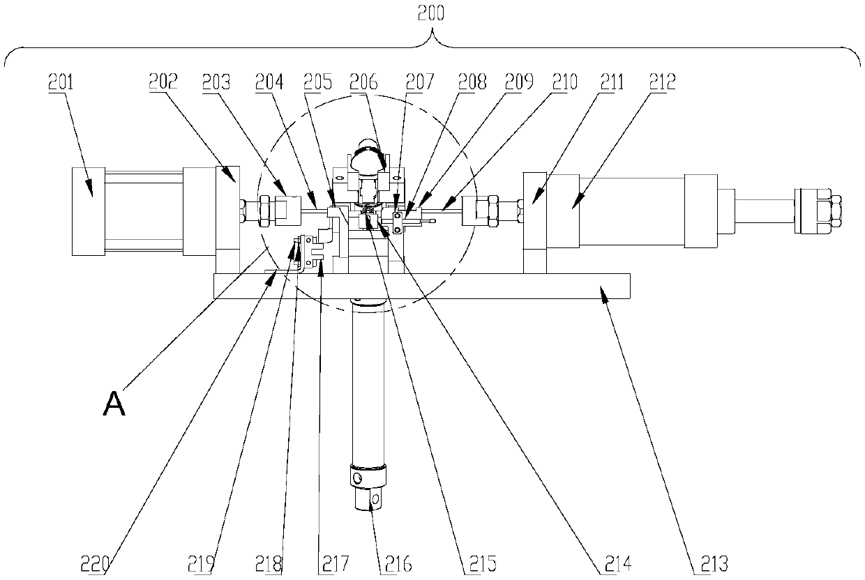 Automatic riveting device for connector