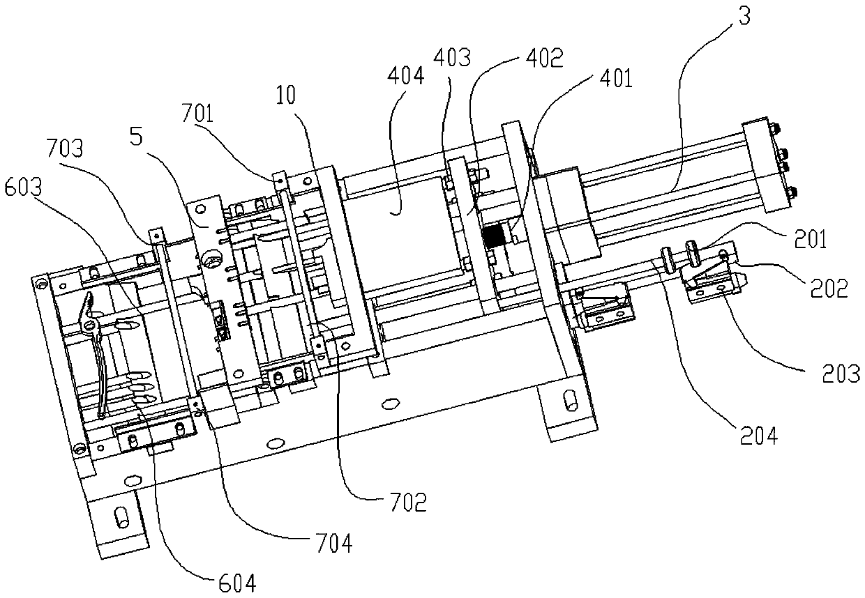 Automatic feeding mechanism for clamp body machining