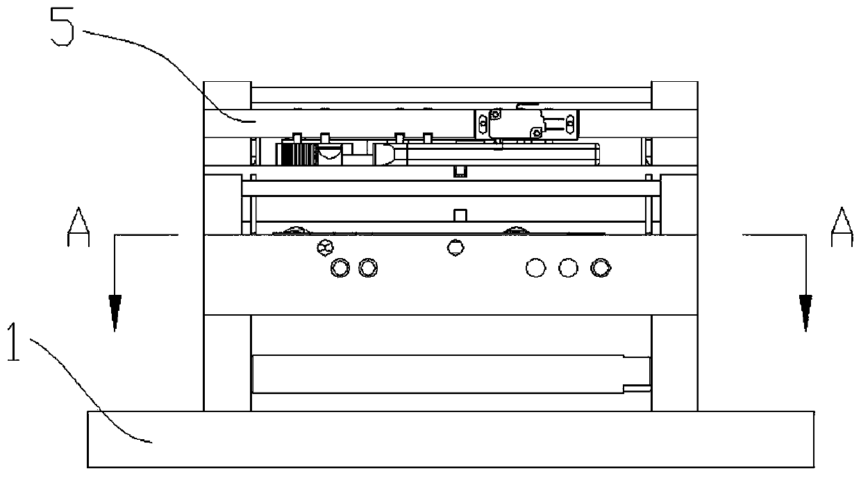 Automatic feeding mechanism for clamp body machining