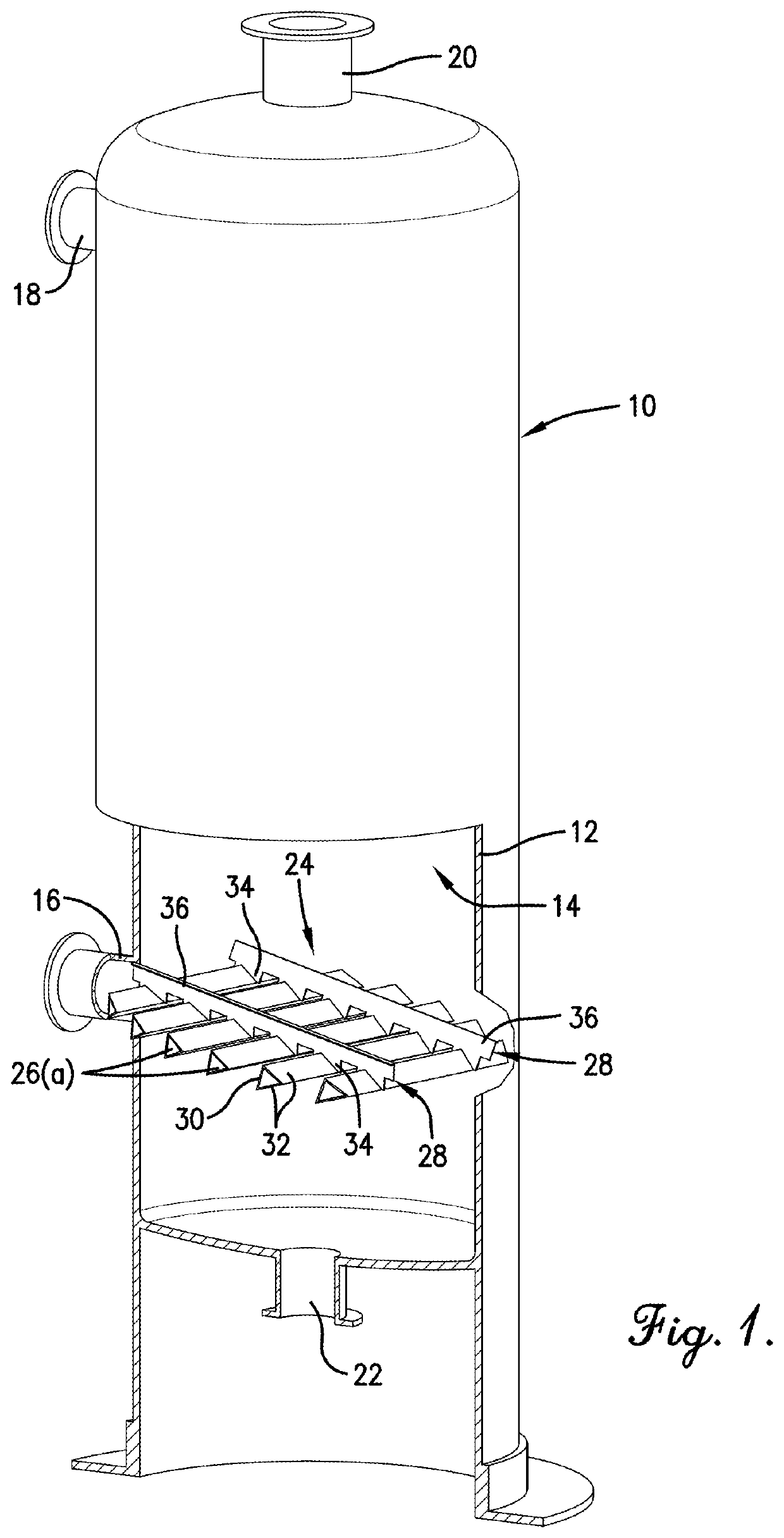 Vapor distributor for a mass transfer column and method involving same