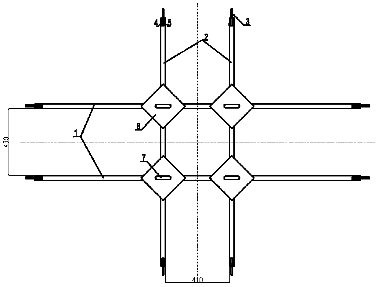 A hoisting device for welding and manufacturing high-voltage electrical boxes of EMUs