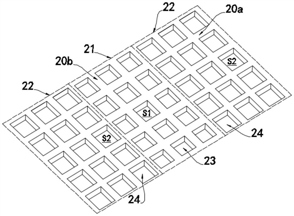 Roller and method for controlling local glue amount of packaging box surface paper