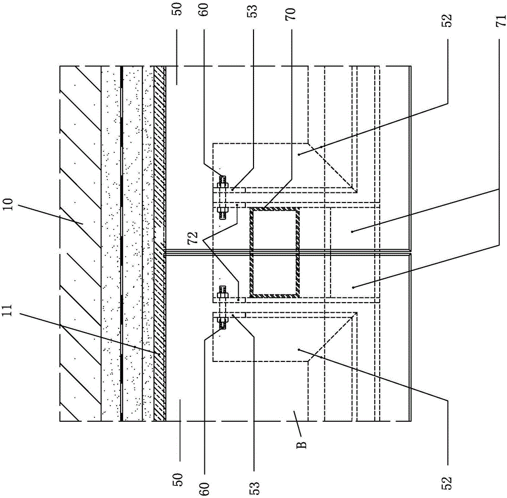 Movable hiding structure of hidden water tank for squatting pans