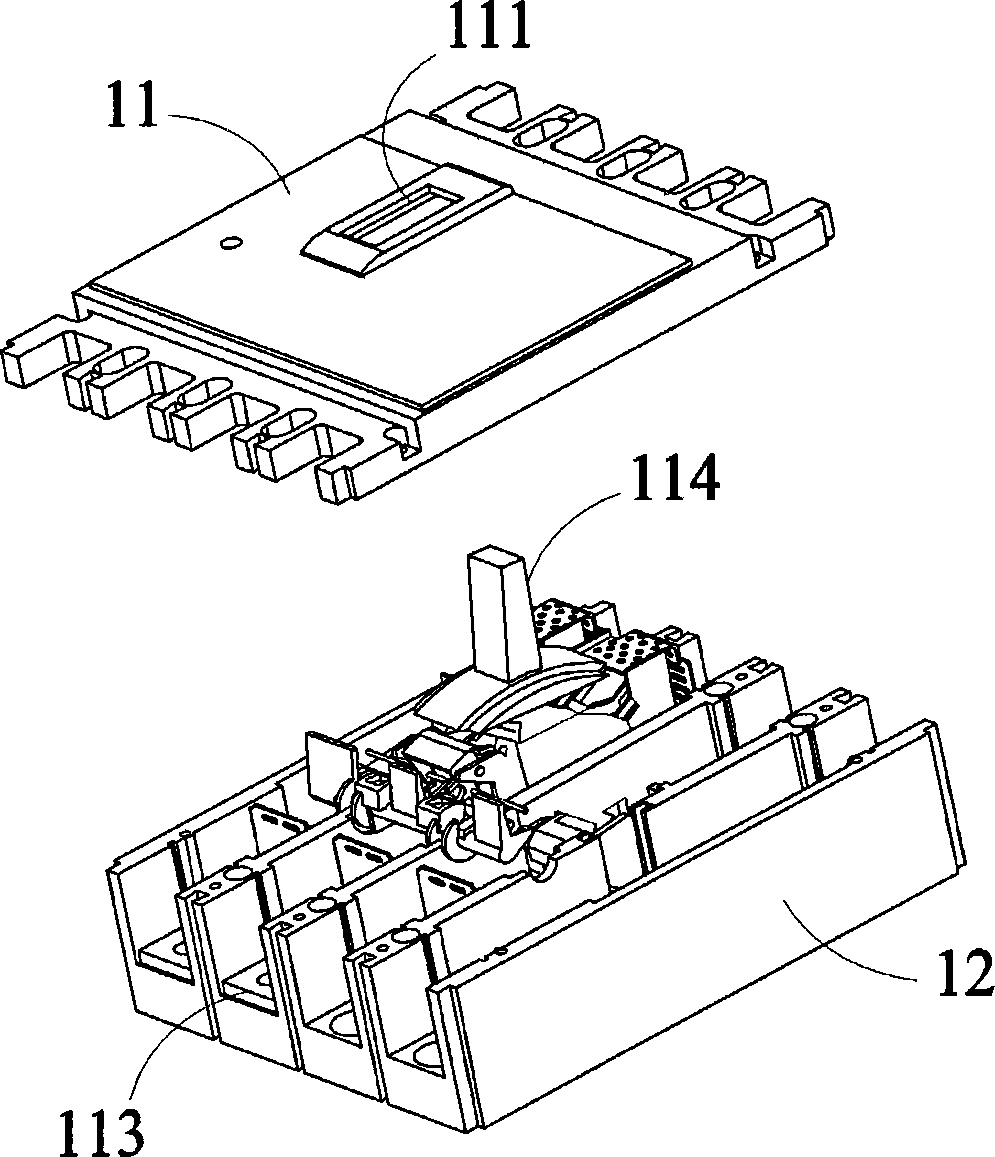 C type intelligent circuit breaker with automatic switch-on function