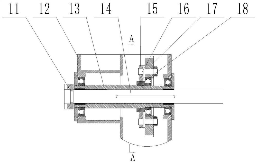 Integrated veneer lathe with and without spindle