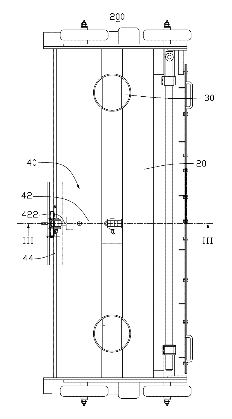 Sweeping car and suction nozzle device thereof