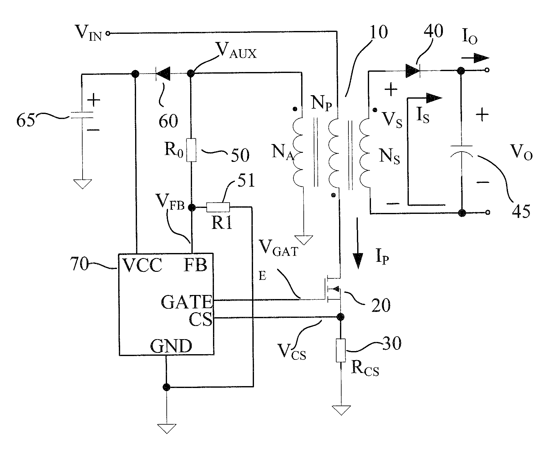 Primary-side feedback controlled ac/DC converter with an improved error amplifier