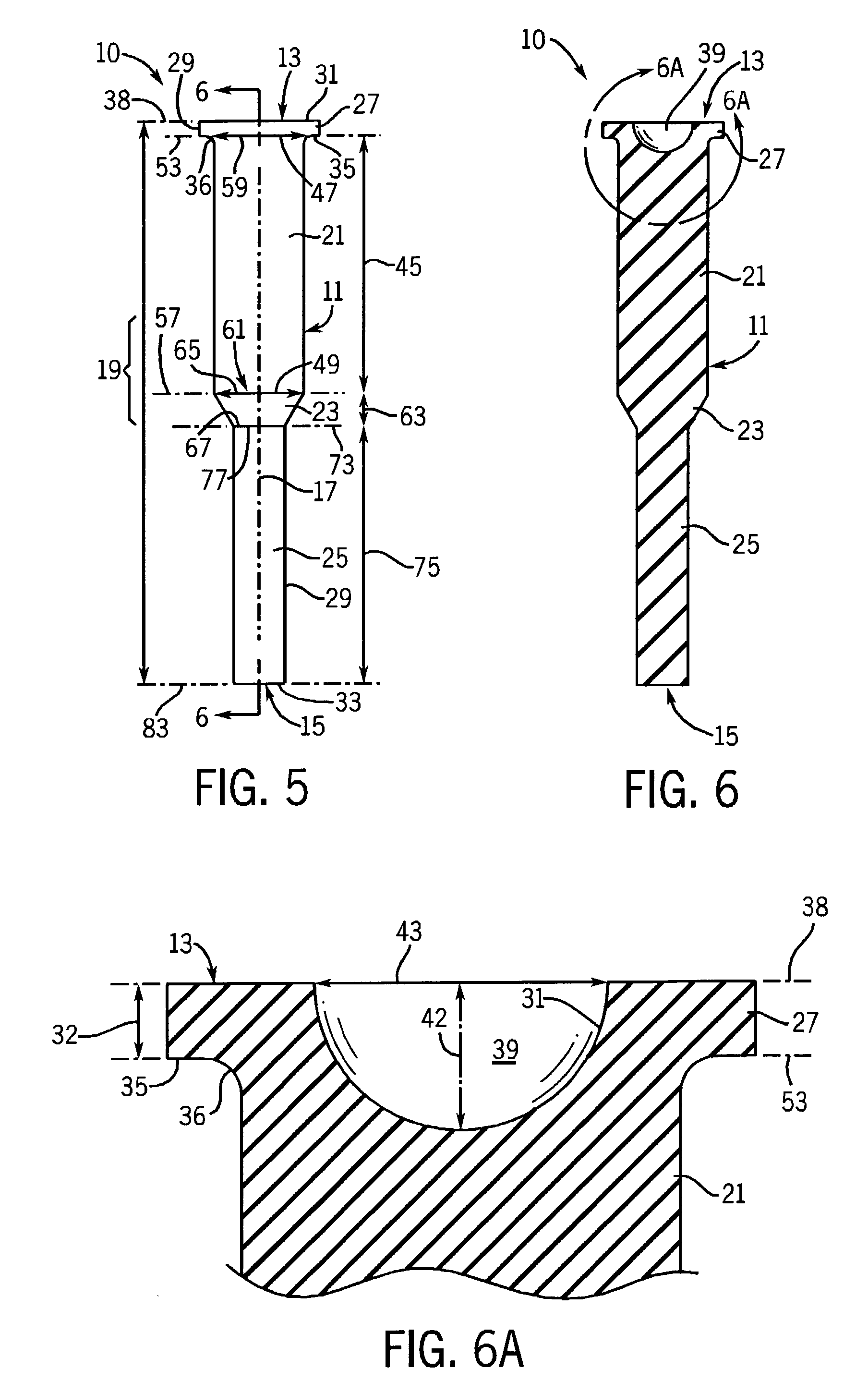 Deformable pull plug