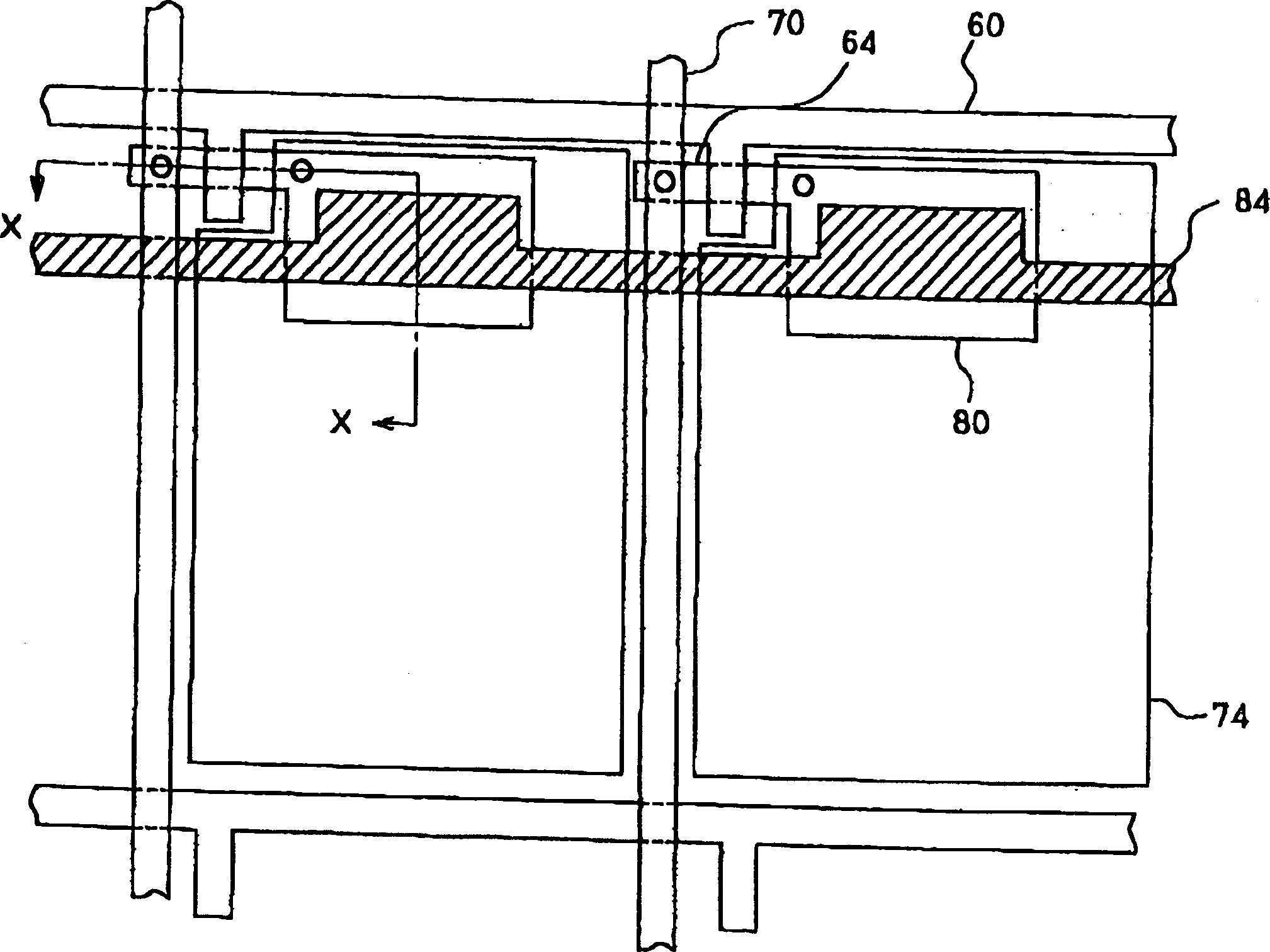 Dynamic matrix type display device having complementary capacitance on each pixel