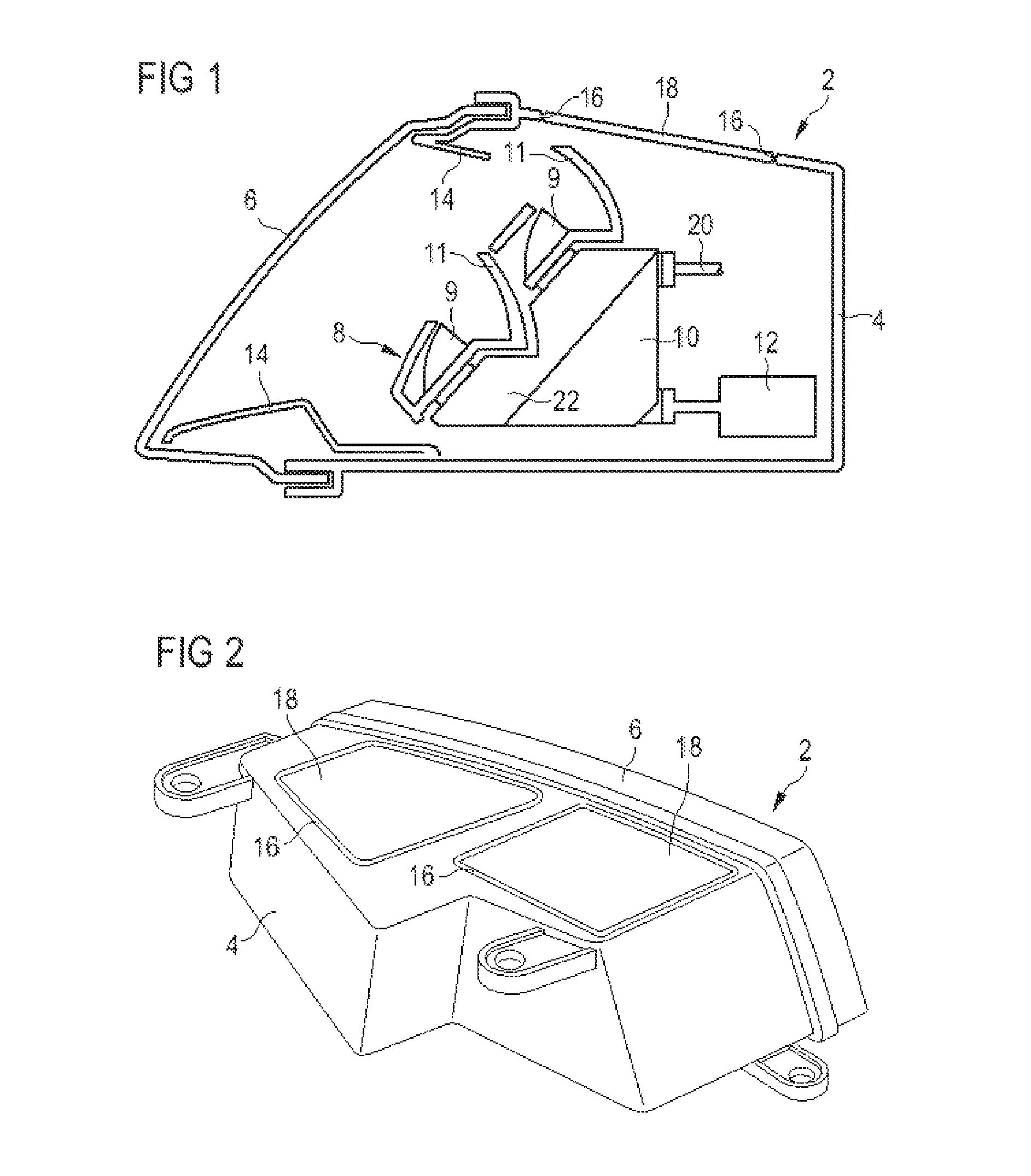 Vehicle headlight module mounted on sliders, corresponding support and headlight