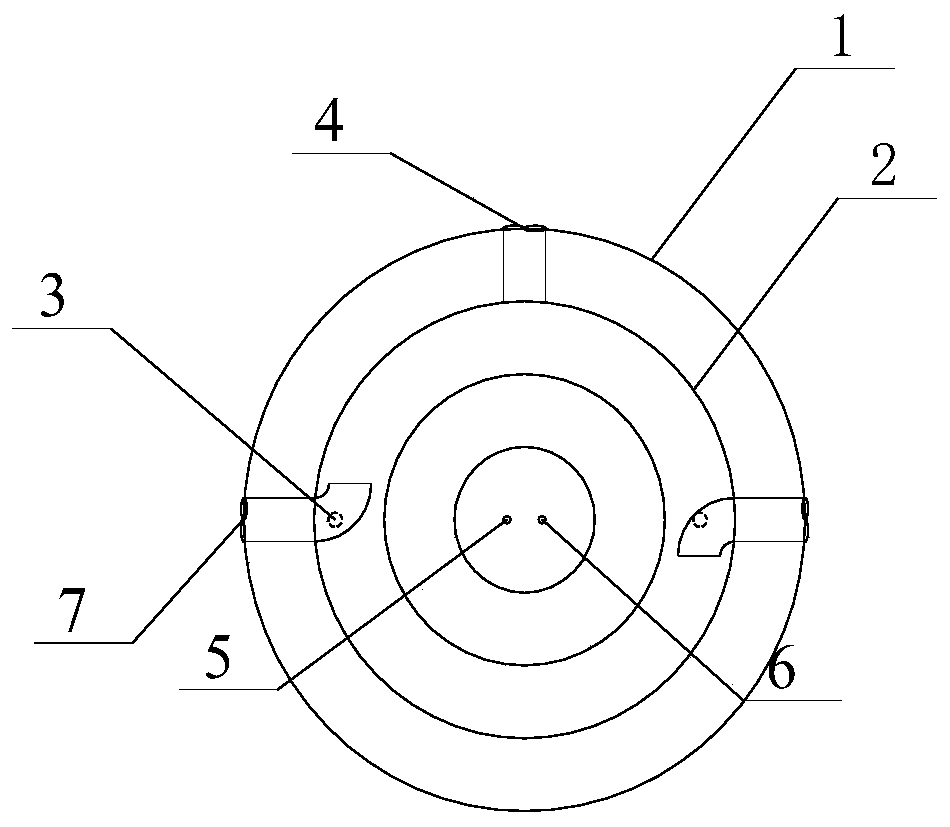 Suspended media layer filtration system based on hydraulic fluid layer formation