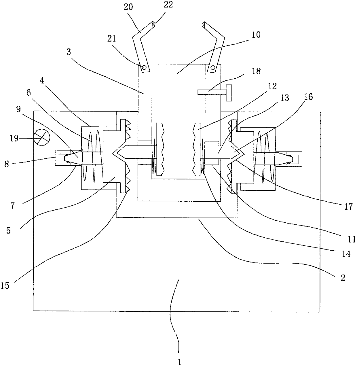 Connection slot modulating circuit breaker