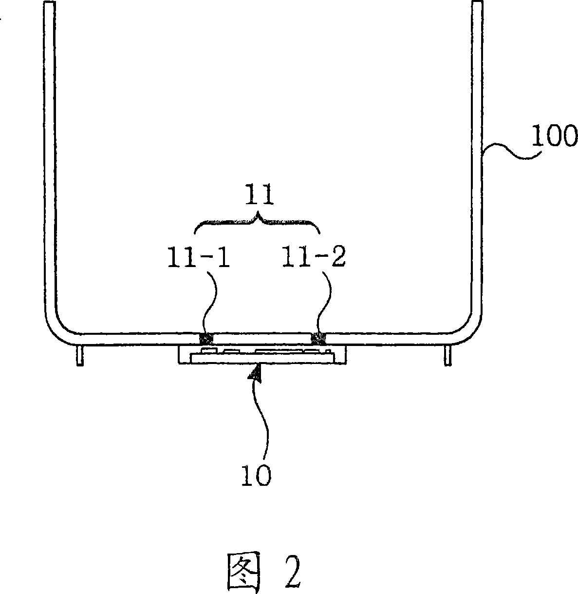 Salinity sensor using ionic conductance ratio, salinity measuring system and method