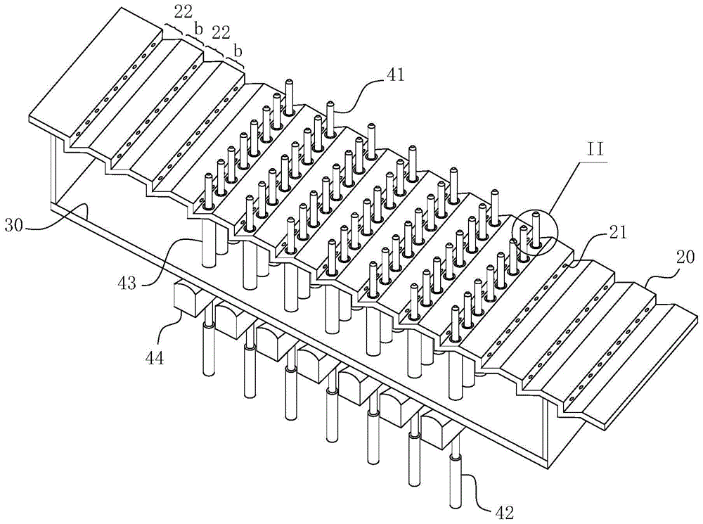 Fixed grate incinerator