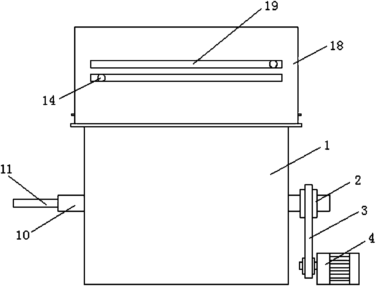 Crushing and cleaning integrated treatment device for waste plastic recovery