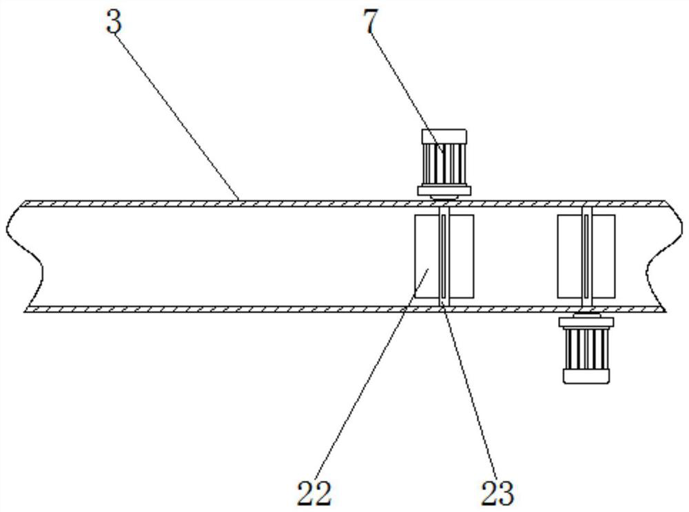 Mucky soil dehydration device vehicle and using method thereof