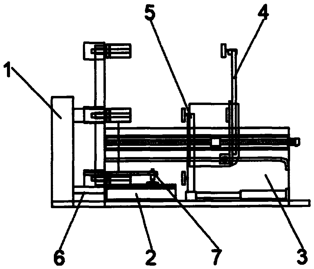 Flat top and flat cover structure automatic labeling device