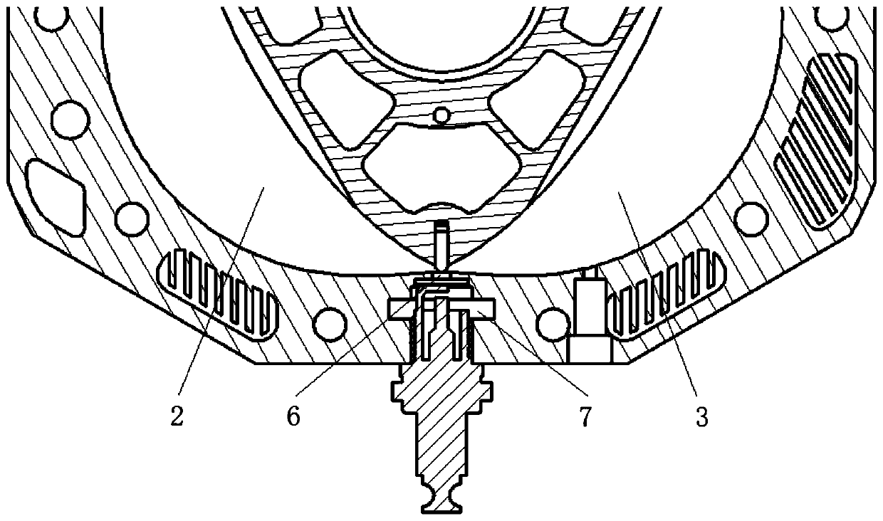 Sparking plug ignition device in combustion chamber of small rotary engine and method