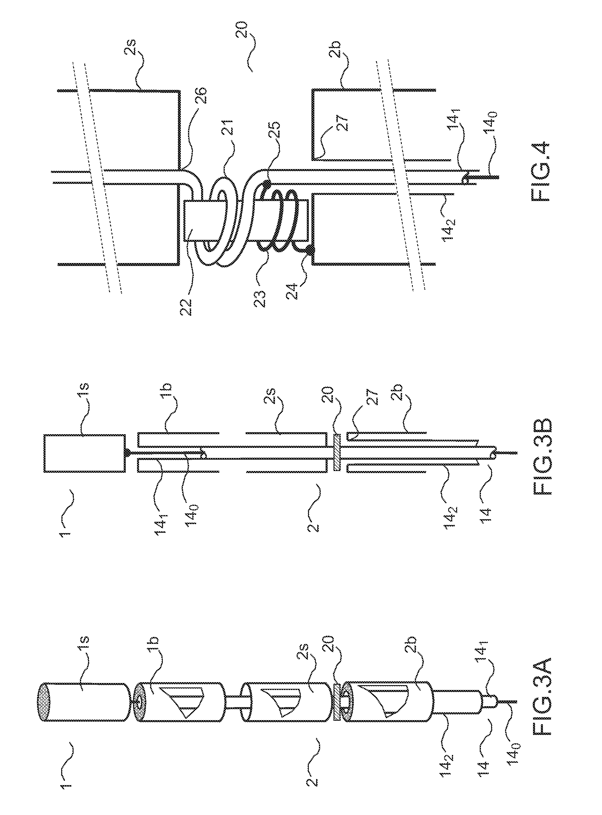 Low-profile broadband multiple antenna