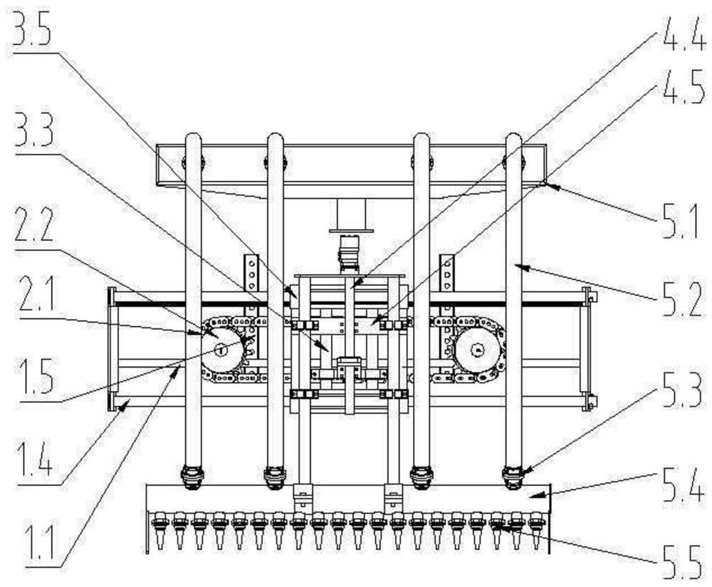 A chain reversing hydraulic jet mechanism for lotus root harvesting equipment