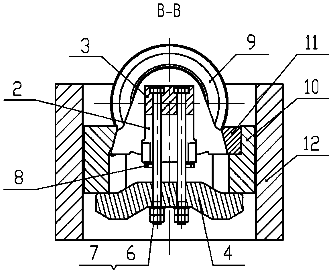 Heading machine and center hobbing cutter axial locking device thereof