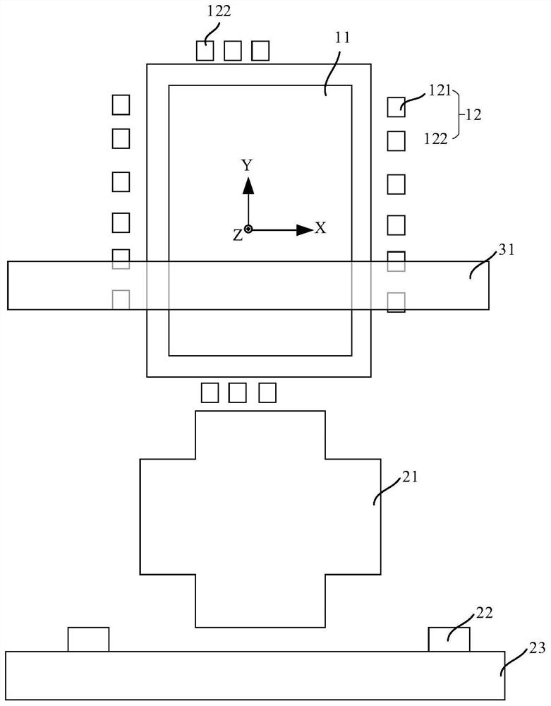 Net stretching device and net stretching method